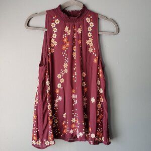 Floreat Floral Embroidered Tank Size Medium